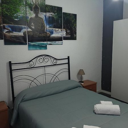 Casa De Oro Apartment โตเลโด ภายนอก รูปภาพ