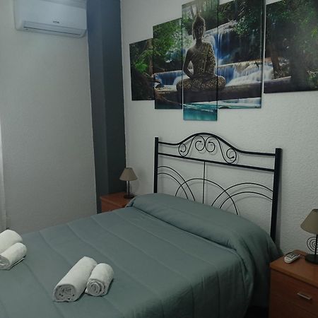 Casa De Oro Apartment โตเลโด ภายนอก รูปภาพ