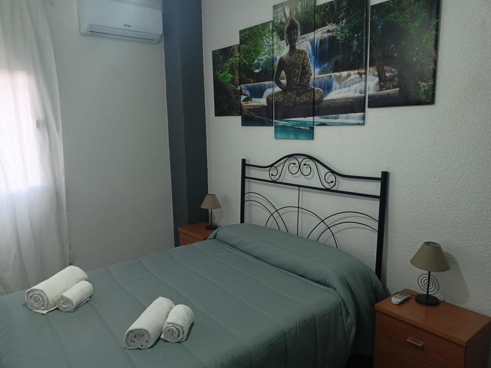 Casa De Oro Apartment โตเลโด ภายนอก รูปภาพ
